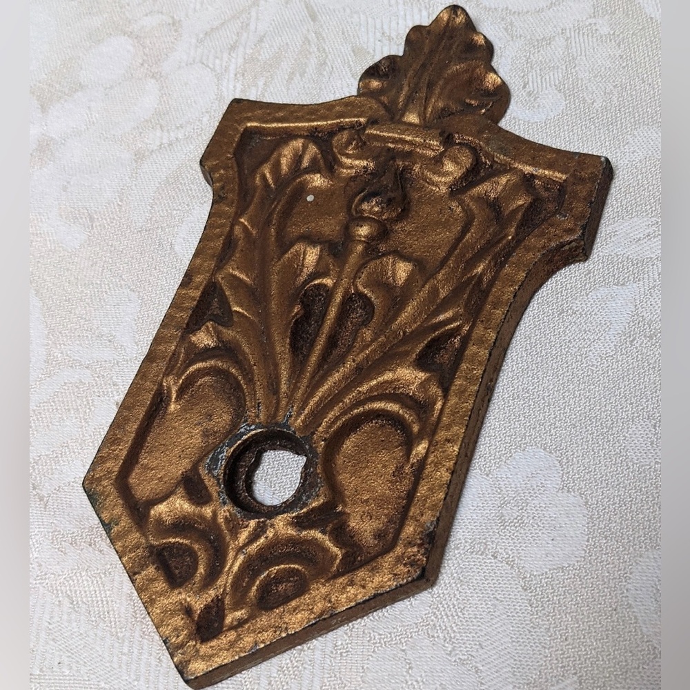 Antique doorbell backplate